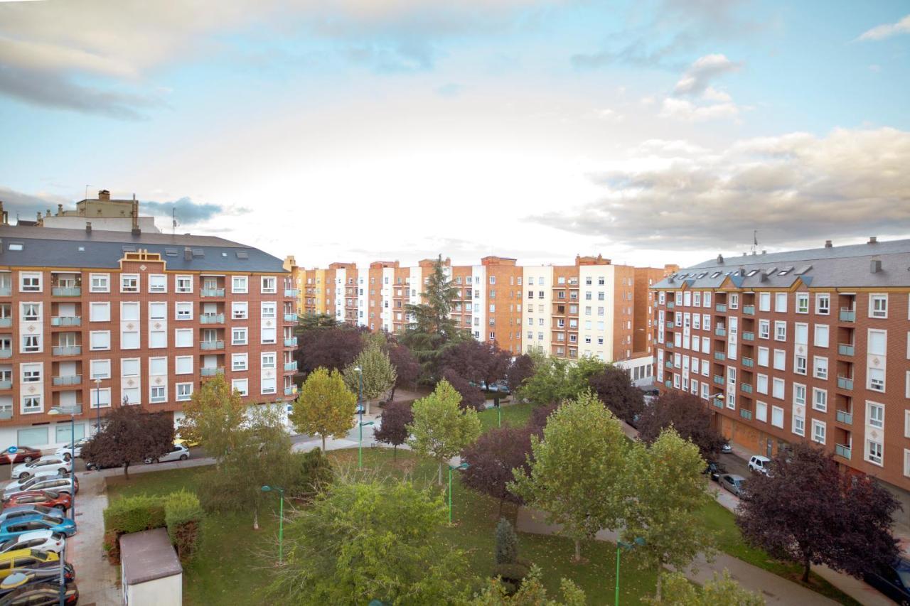 Apartmán Housingleon - San Marcos Con Garaje Exteriér fotografie